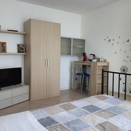 카세 누오베 Sleep & Fly Malpensa B&B 외부 사진